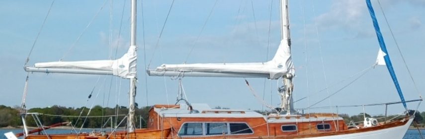 32ft Holman Sovereign Ketch 1964 Merewif