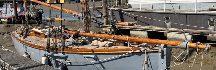 Gaff Yawl 27ft deck, Falmouth Quay Punt lines,1909 Dorothea